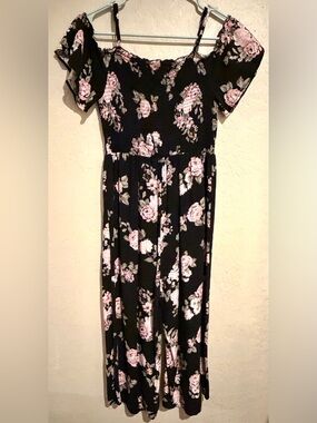 Almost Famous Floral Off Shoulder Jumpsuit Smocked Cropped Pants- Size Junior L